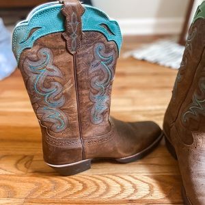 Cowgirls boots, excellent condition